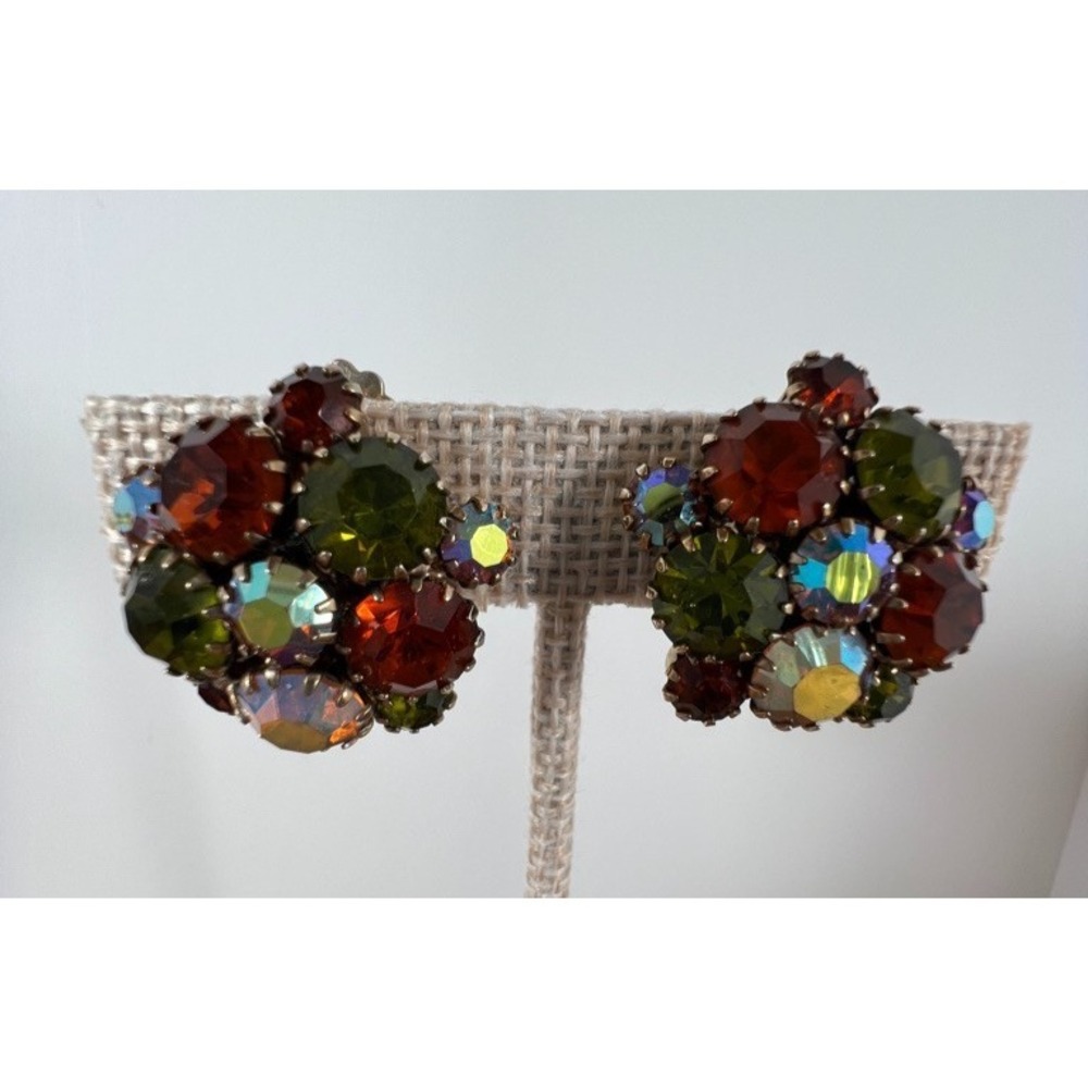 Vintage 50s Clip on Earrings Cluster Autumn Amber Green AB Rhinestones Crystal